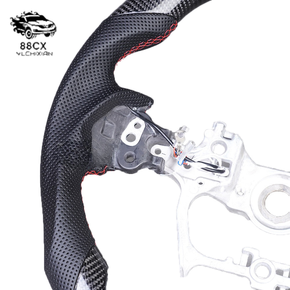 It is suitable for the intelligent modification of the new Toyota Landluze LC300 carbon fiber steering wheel LED