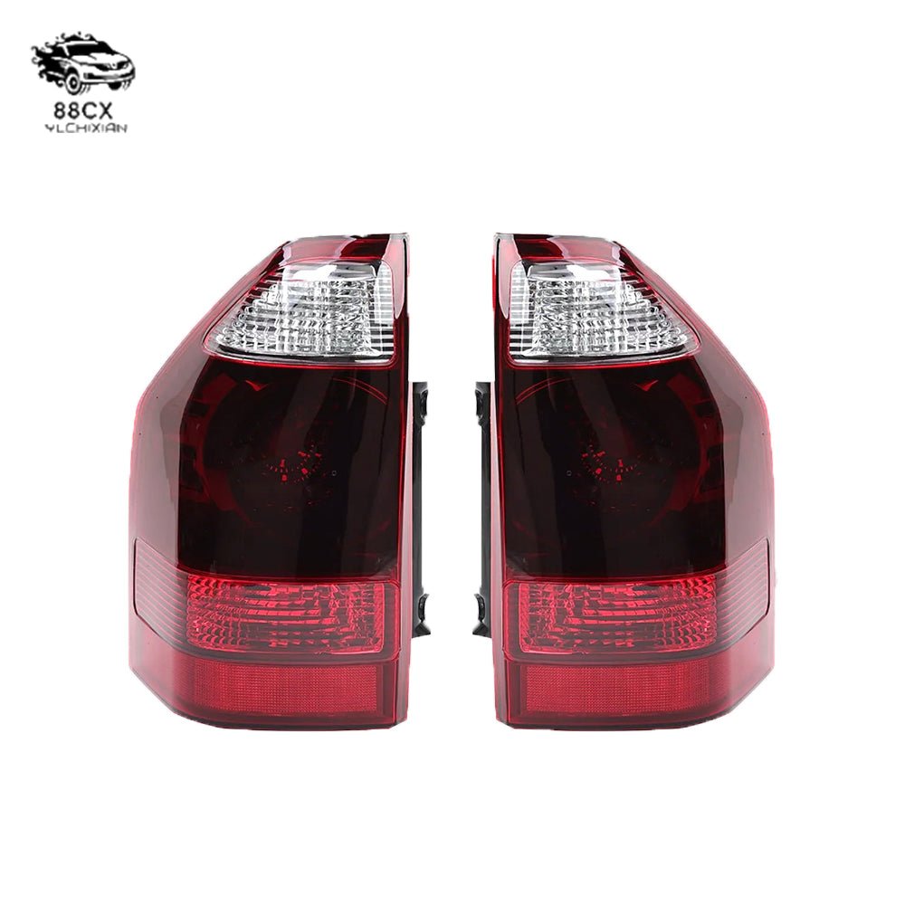 Applicable Mitsubishi 03/04/05/06/07 old Pajero V73 rear taillight assembly reverse brake lamp shade - Jering auto parts