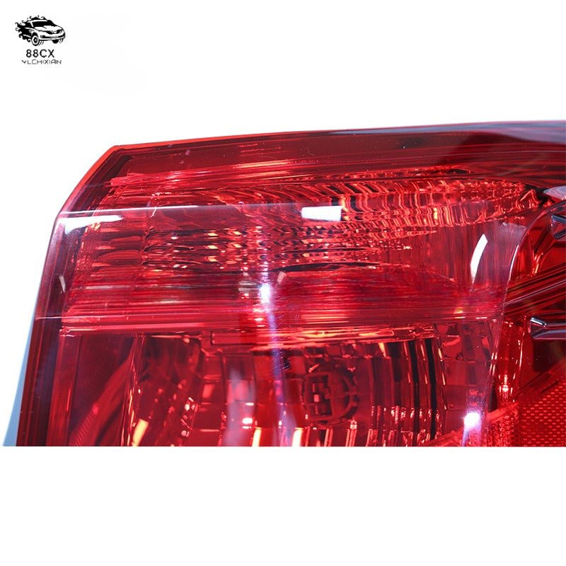 Suitable for 2017 - 2019 Toyota Corolla us rear taillight external brake light assembly - Jering auto parts